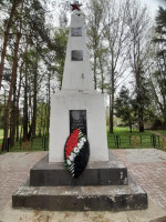 obelisk-voinam-osvobodite